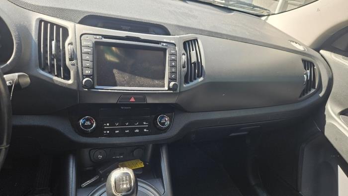 Kia Sportage 1.6 GDI 16V 4x2 Sloopvoertuig (2011, Zwart)