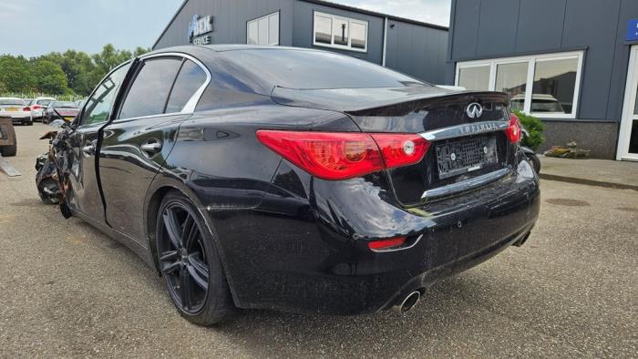 Infiniti Q50 3.5 V6 24V 50 Hybrid AWD Sloopvoertuig (2014, Zwart)