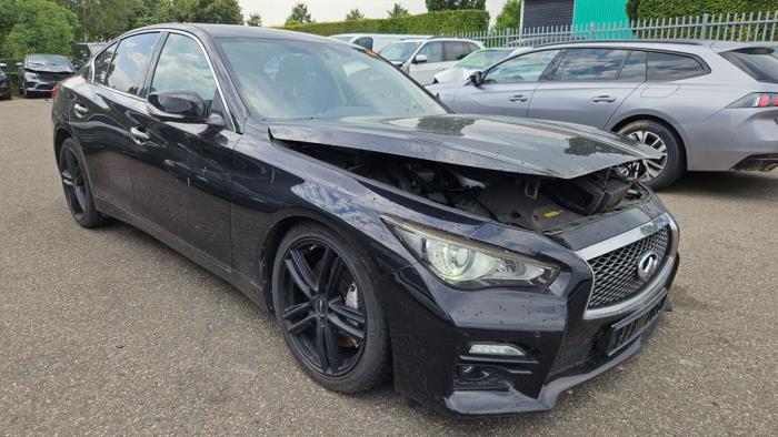 Infiniti Q50 3.5 V6 24V 50 Hybrid AWD Sloopvoertuig (2014, Zwart)