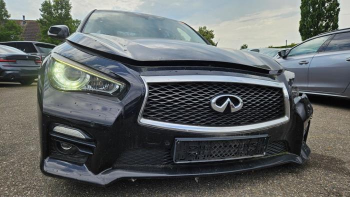 Infiniti Q50 3.5 V6 24V 50 Hybrid AWD Sloopvoertuig (2014, Zwart)
