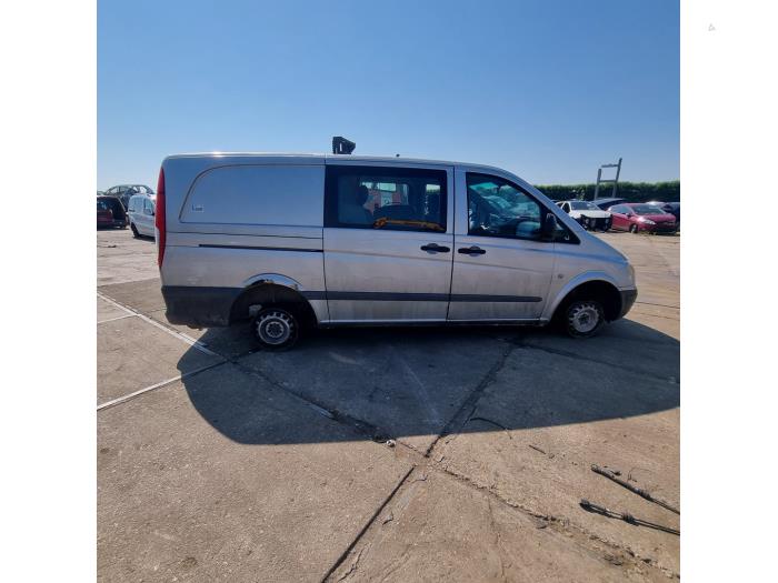 Mercedes Vito 2.2 115 CDI 16V Sloopvoertuig (2004, Graniet)
