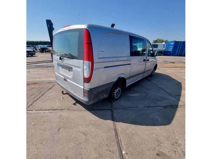 Mercedes Vito 2.2 115 CDI 16V Sloopvoertuig (2004, Graniet)