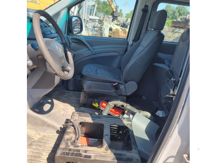 Mercedes Vito 2.2 115 CDI 16V Sloopvoertuig (2004, Graniet)