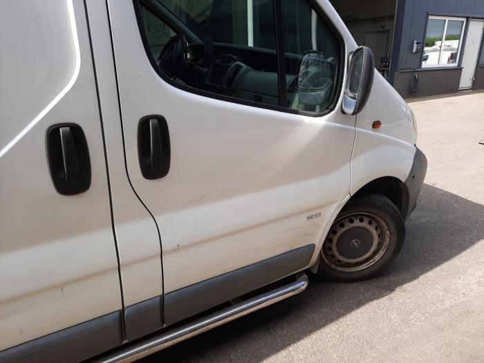 Opel Vivaro 1.9 DI Sloopvoertuig (2005, Graniet)