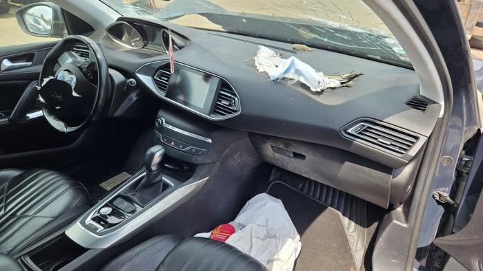 Peugeot 308 1.6 BlueHDi 120 Sloopvoertuig (2017)