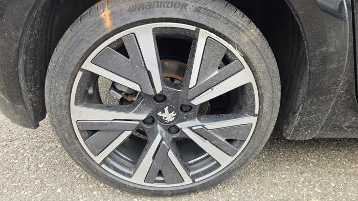 Peugeot 208 II 1.2 Vti 12V PureTech 100 Sloopvoertuig (2022, Zwart)