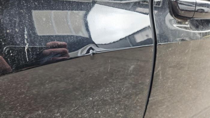 Peugeot 208 II 1.2 Vti 12V PureTech 100 Sloopvoertuig (2022, Zwart)