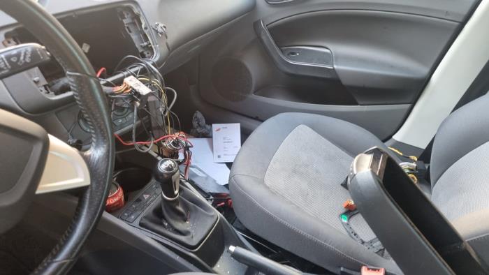 Seat Ibiza IV 1.2 TDI Ecomotive Sloopvoertuig (2010, Wit)