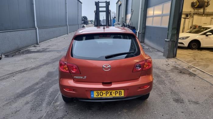 Mazda 3 Sport 1.6i 16V Sloopvoertuig (2005, Oranje)