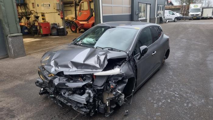 Renault Clio V 1.6 E-Tech 145 16V Sloopvoertuig (2024, Donker, Grijs)