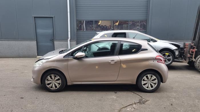 Peugeot 208 I 1.4 HDi Sloopvoertuig (2012, KCK)