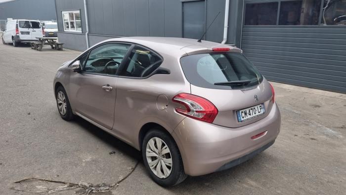 Peugeot 208 I 1.4 HDi Sloopvoertuig (2012, KCK)