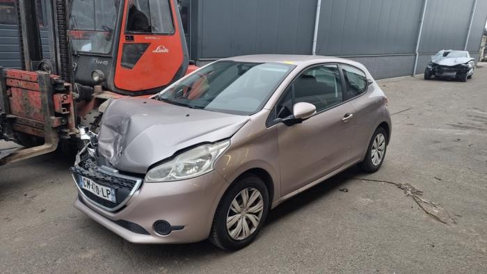 Peugeot 208 I 1.4 HDi Sloopvoertuig (2012, KCK)