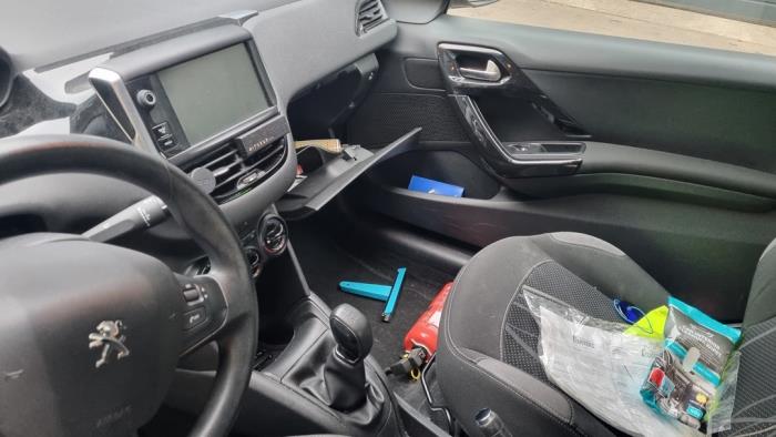 Peugeot 208 I 1.4 HDi Sloopvoertuig (2012, KCK)