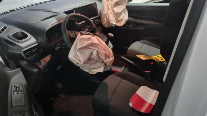 Opel Combo Cargo 1.5 CDTI 100 Sloopvoertuig (2024, Wit)