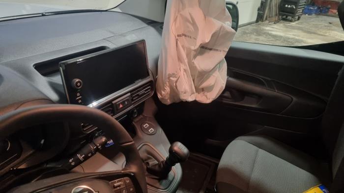 Opel Combo Cargo 1.5 CDTI 100 Sloopvoertuig (2024, Wit)