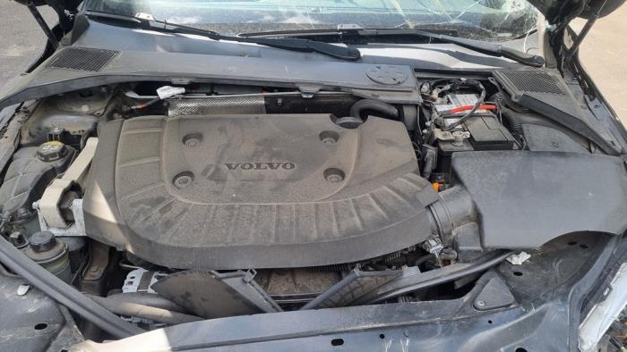 Volvo XC70 2.4 D5 20V 220 AWD Sloopvoertuig (2015, Zwart)