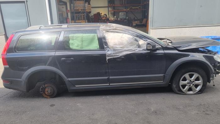 Volvo XC70 2.4 D5 20V 220 AWD Sloopvoertuig (2015, Zwart)