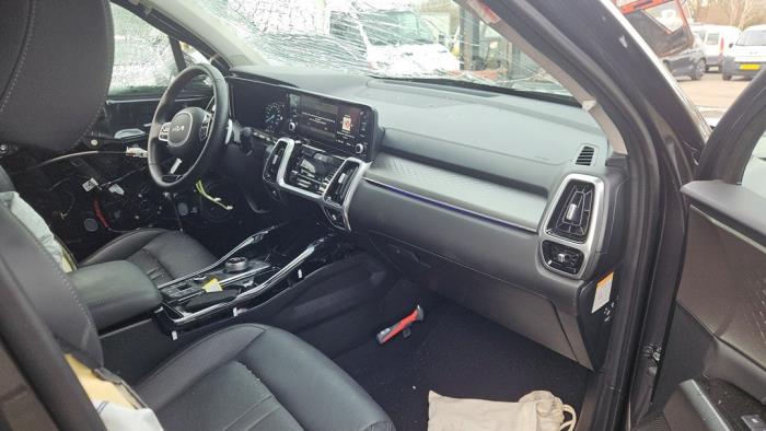 Kia Sorento IV 1.6 T-GDi Plug-in Hybrid 16V 4WD Sloopvoertuig (2024, Grijs)
