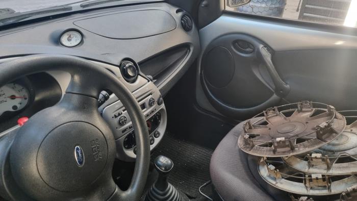 Ford Ka I 1.3i Sloopvoertuig (2008, Grijs)