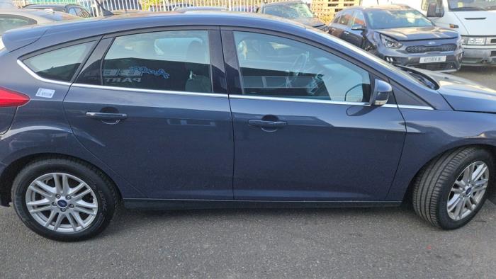 Ford Focus 3 1.0 Ti-VCT EcoBoost 12V 125 Sloopvoertuig (2013, MIDNIGHT SKY)