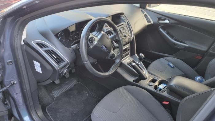 Ford Focus 3 1.0 Ti-VCT EcoBoost 12V 125 Sloopvoertuig (2013, MIDNIGHT SKY)