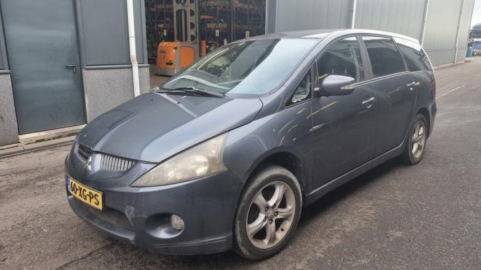 Mitsubishi Grandis 2.4 16V MIVEC Sloopvoertuig (2007, Grijs)