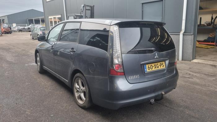 Mitsubishi Grandis 2.4 16V MIVEC Sloopvoertuig (2007, Grijs)