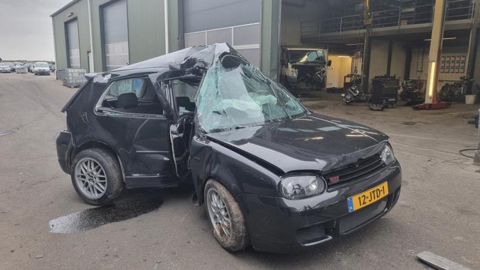 Volkswagen Golf IV 1.8 20V Turbo Sloopvoertuig (1998, Zwart)