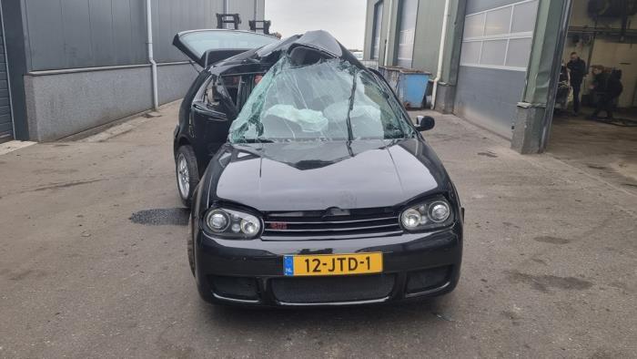 Volkswagen Golf IV 1.8 20V Turbo Sloopvoertuig (1998, Zwart)