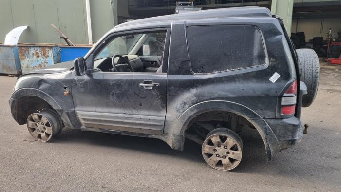 Mitsubishi Pajero Canvas Top 3.2 DI-D 16V Sloopvoertuig (2003, Graniet)