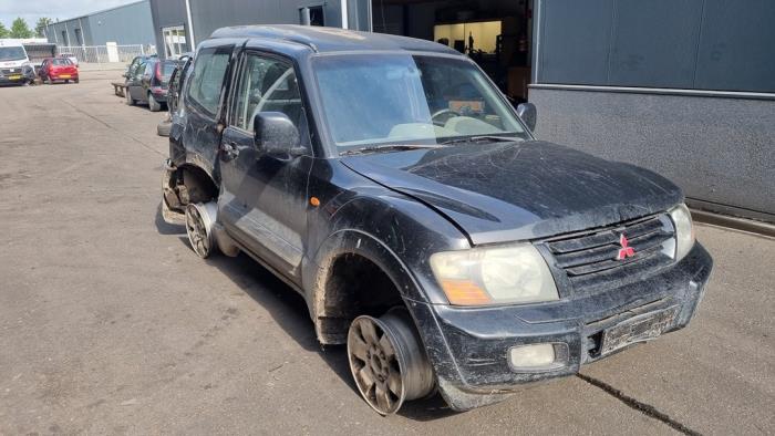 Mitsubishi Pajero Canvas Top 3.2 DI-D 16V Sloopvoertuig (2003, Graniet)