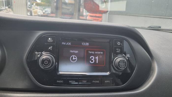 Fiat Tipo 1.4 16V Sloopvoertuig (2016, COLORE ESTERNO (BRONZO BR)