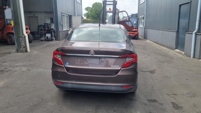 Fiat Tipo 1.4 16V Sloopvoertuig (2016, COLORE ESTERNO (BRONZO BR)