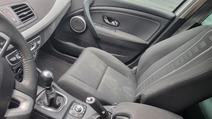 Renault Megane III Grandtour 1.5 dCi 110 Sloopvoertuig (2012, Grijs)