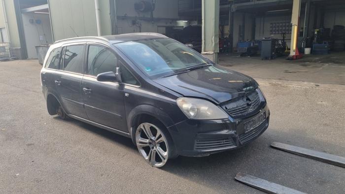 Opel Zafira 2.2 16V Direct Ecotec Sloopvoertuig (2005, Zwart)