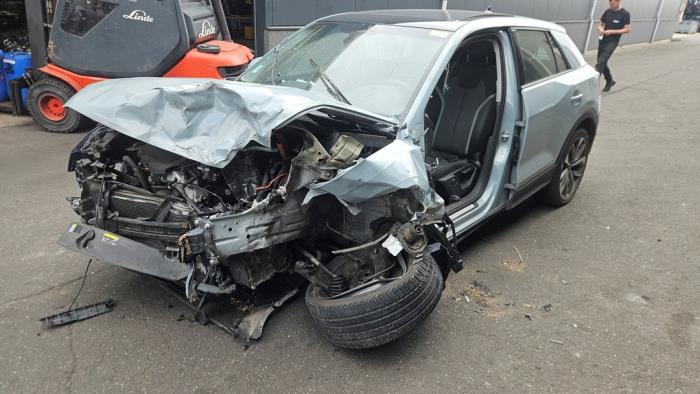 Audi Q2 2.0 30 TDI 16V Sloopvoertuig (2021, Grijs)