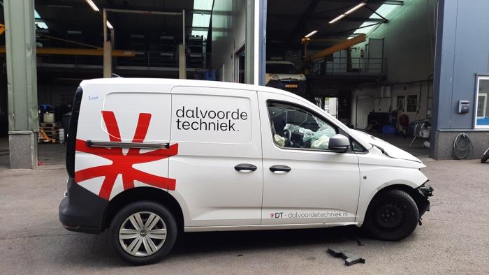 Volkswagen Caddy Cargo V 2.0 TDI BlueMotionTechnology Sloopvoertuig (2021, Wit)