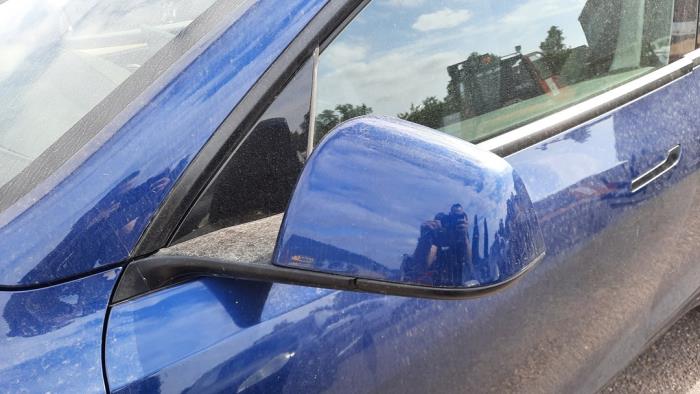 Tesla Model Y Long Range RWD Sloopvoertuig (2024, Blauw)