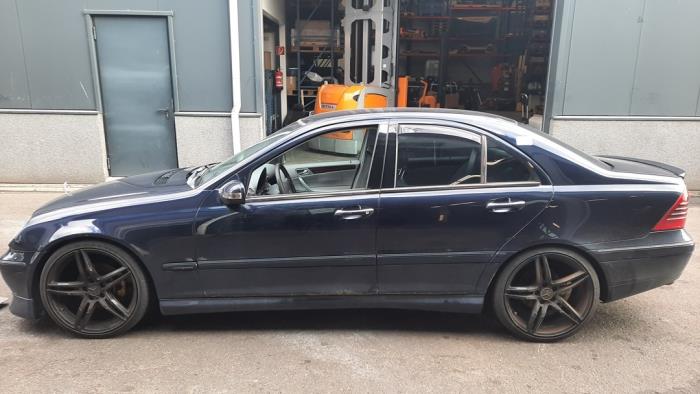 Mercedes C 2.0 C-180 16V Sloopvoertuig (2001, Blauw)