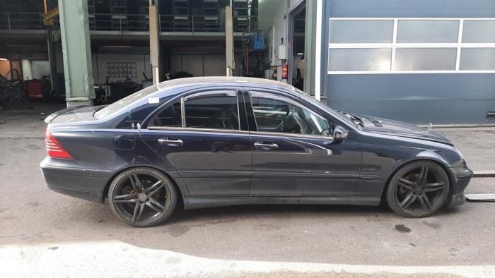 Mercedes C 2.0 C-180 16V Sloopvoertuig (2001, Blauw)