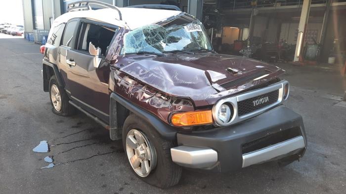 Toyota FJ Cruiser 4.0 V6 24V 4x2 Sloopvoertuig (2007)
