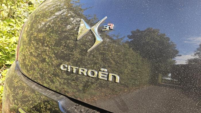 Citroen DS3 1.6 16V VTS THP Racing Schadevoertuig (2012, Zwart)