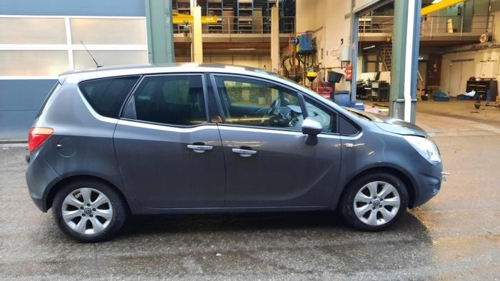 Opel Meriva 1.4 Turbo 16V ecoFLEX Sloopvoertuig (2010, Grijs)