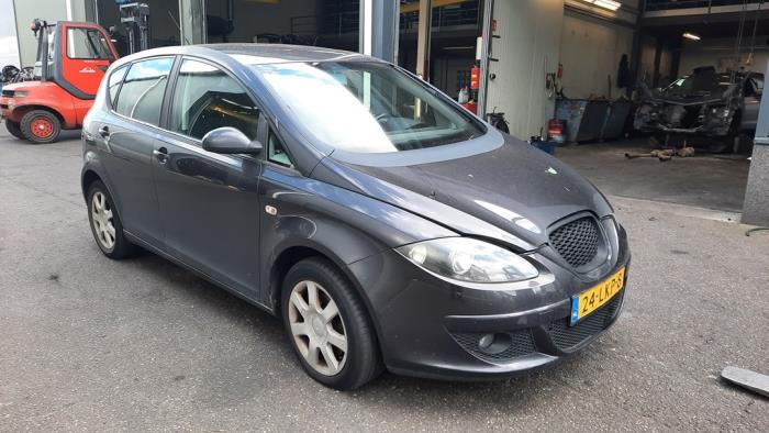 Seat Altea 1.6 Sloopvoertuig (2005, Zwart)