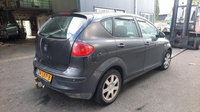 Seat Altea 1.6 Sloopvoertuig (2005, Zwart)