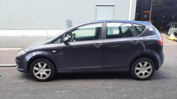 Seat Altea 1.6 Sloopvoertuig (2005, Zwart)