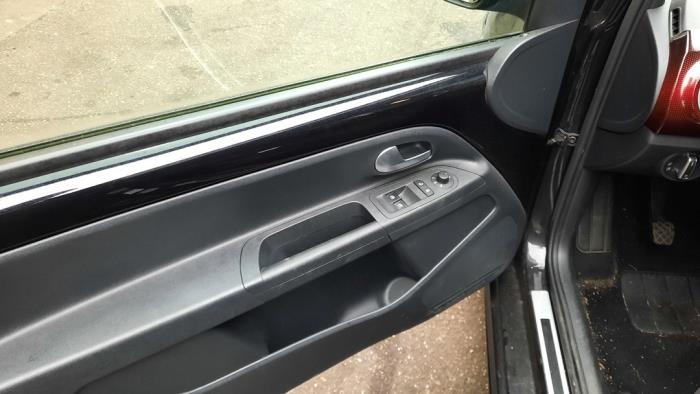 Volkswagen Up! 1.0 TSI 12V GTI Sloopvoertuig (2019, Zwart)