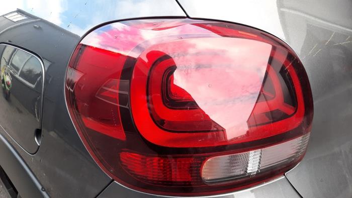 Citroen C3 1.2 12V e-THP PureTech 110 Sloopvoertuig (2021)