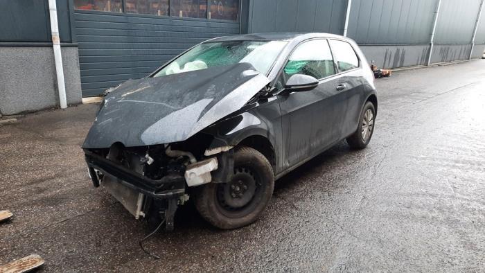 Volkswagen Golf VII 1.0 TSI 12V Sloopvoertuig (2018, Grijs)